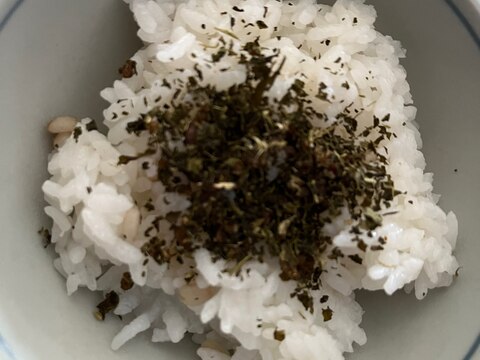 お茶の出がらしで！オーブンで！乾燥茶葉ふりかけ